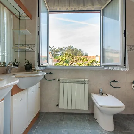 Entre Santander Y Cabarceno Con Piscina Holiday home *