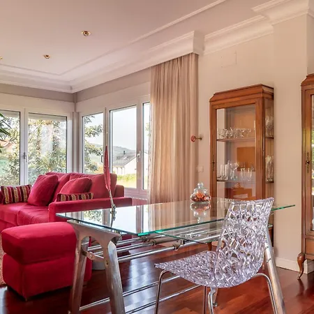 Holiday home Entre Santander Y Cabarceno Con Piscina